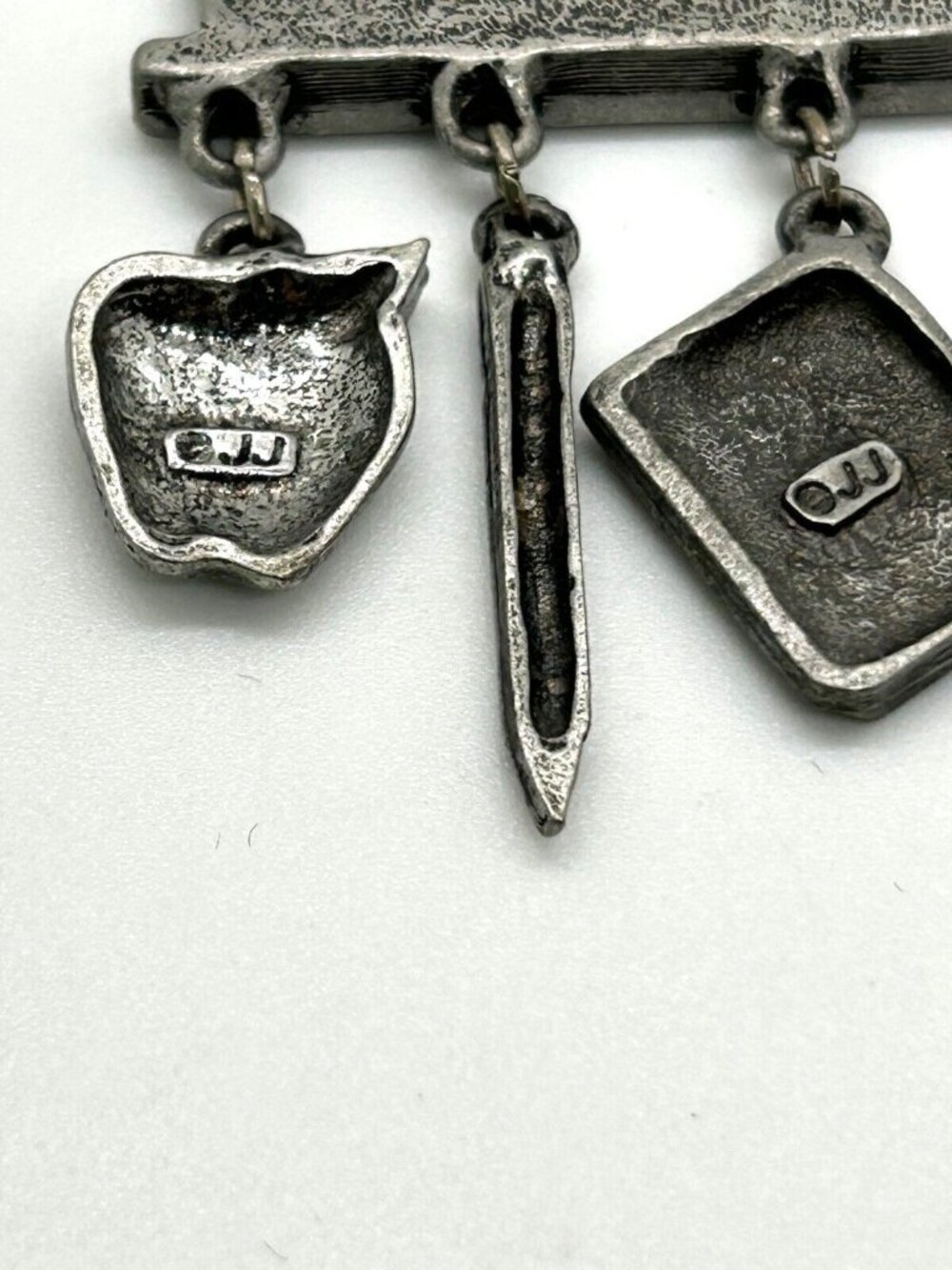 Vintage JJ Teacher Brooch Pewter Math Pin Chalkboard Calculator Charms 2.5 inch - Picture 5 of 7